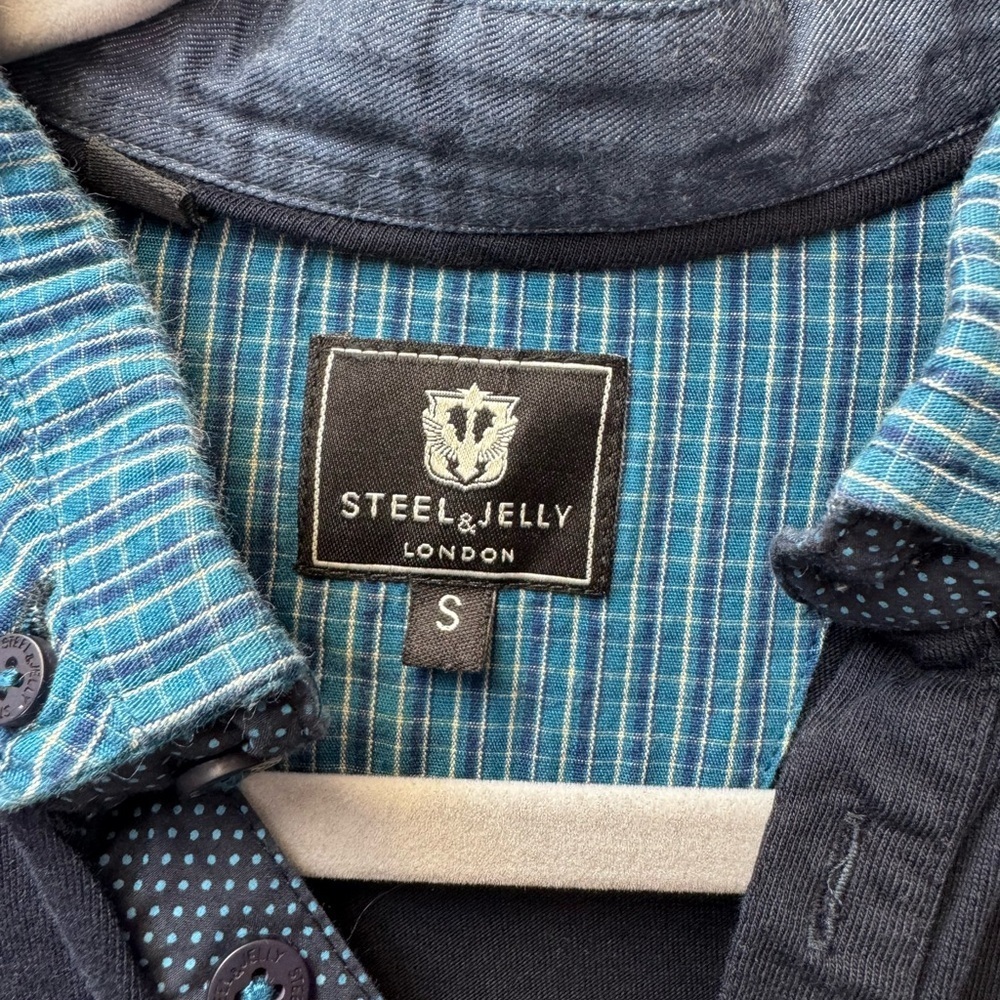 Steel & Jelly Dark Blue Shirt with Light Blue Details size Small - Picture 3 of 8